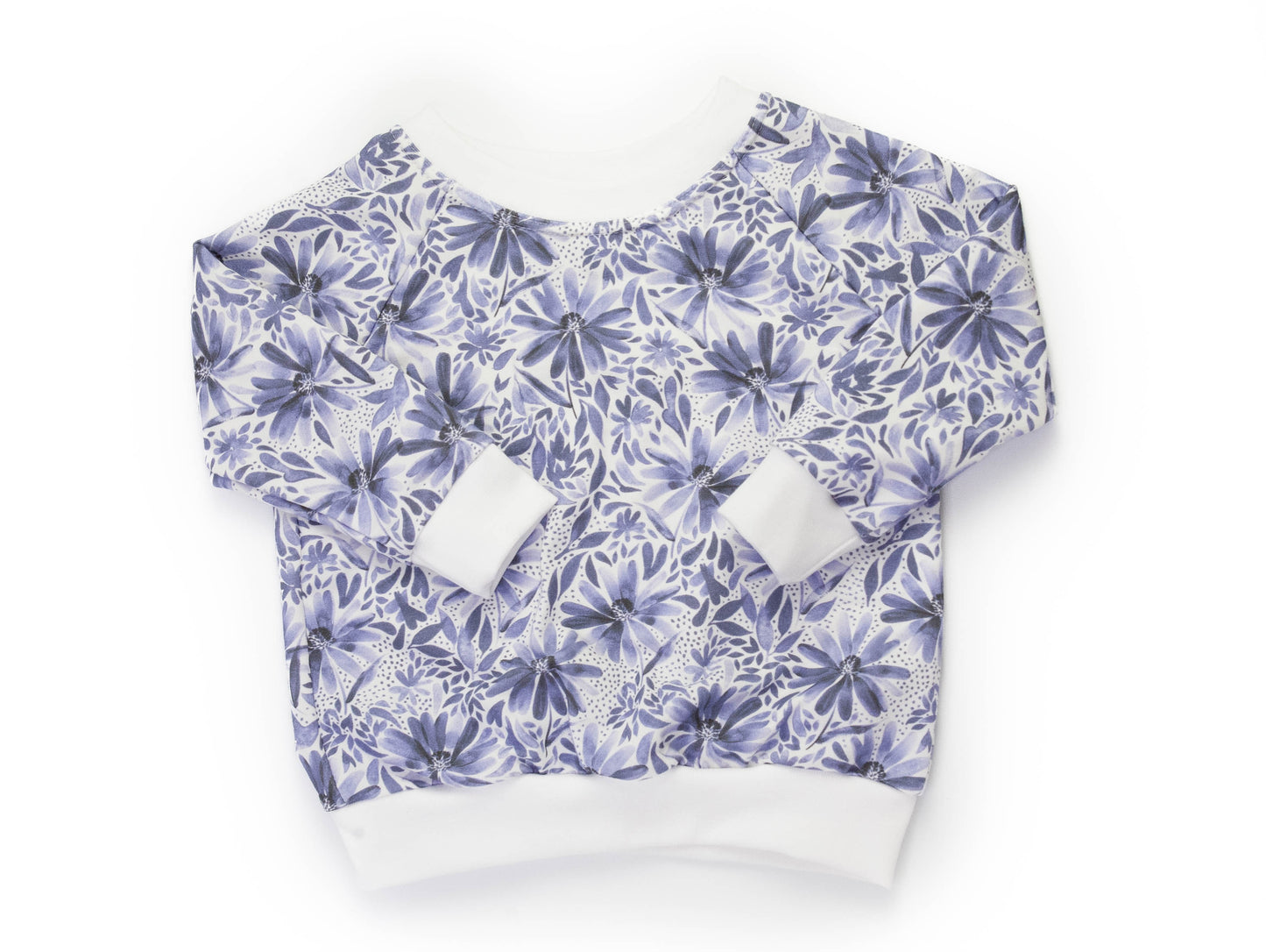 Sweater blue flowers