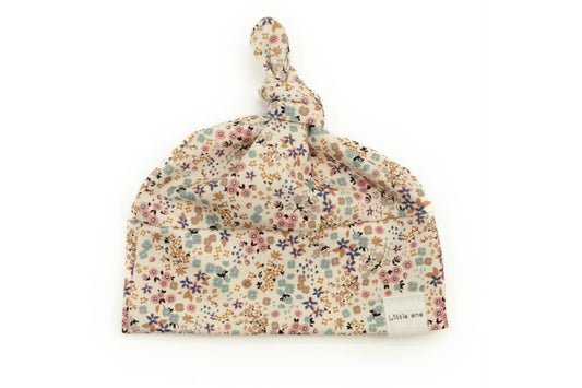 Hat sweet little flowers