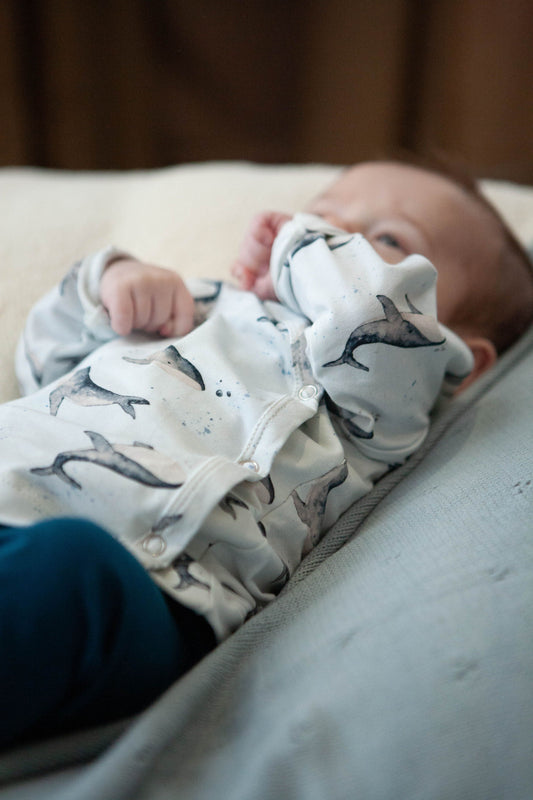 Whales wrap shirt