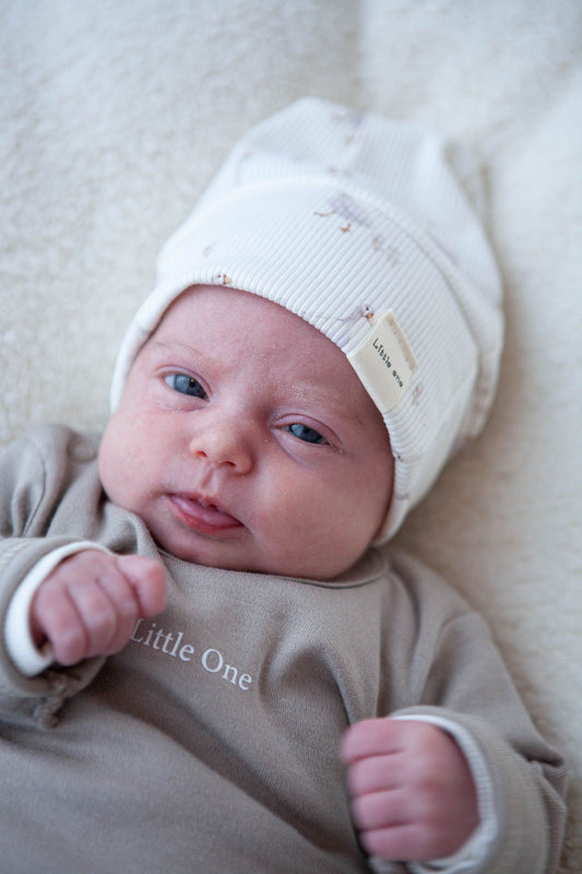 Baby ribbed goose hat