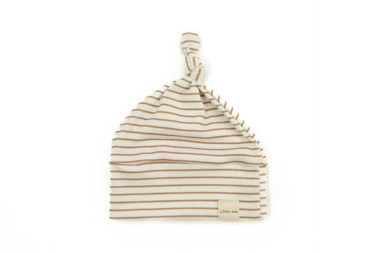 Baby hat rib caramel stripes
